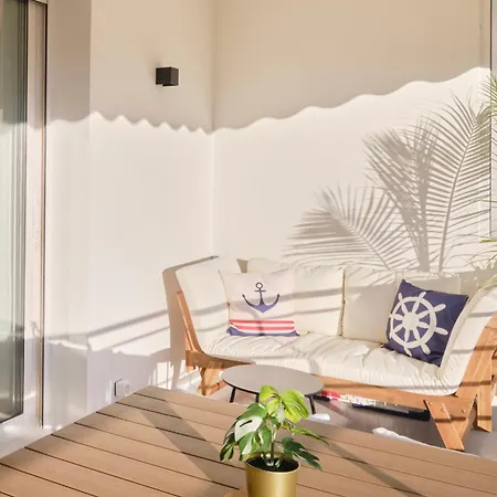 Heavnstay Croisette Apartment *